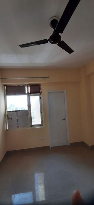 2 BHK Apartment For Rent in Shree Vardhman Mantra, Sector 67