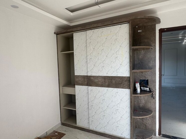 Room, sahastradhara road 3 Bedroom 1700 Sq.Ft. Builder Floor In Sahastradhara Road Dehradun 9725046