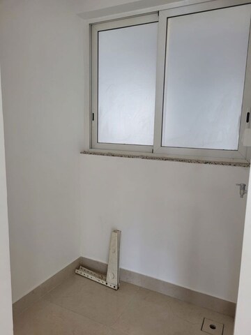 2 BHK Apartment For Rent in Adani Ten BKC, Bandra East