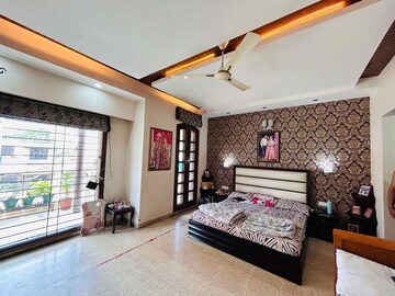 Bedroom in 4 BHK Independent House at Sector 28 – for Sale
