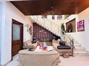 Floor Plan in 4 BHK Independent House at Sector 28 – for Sale