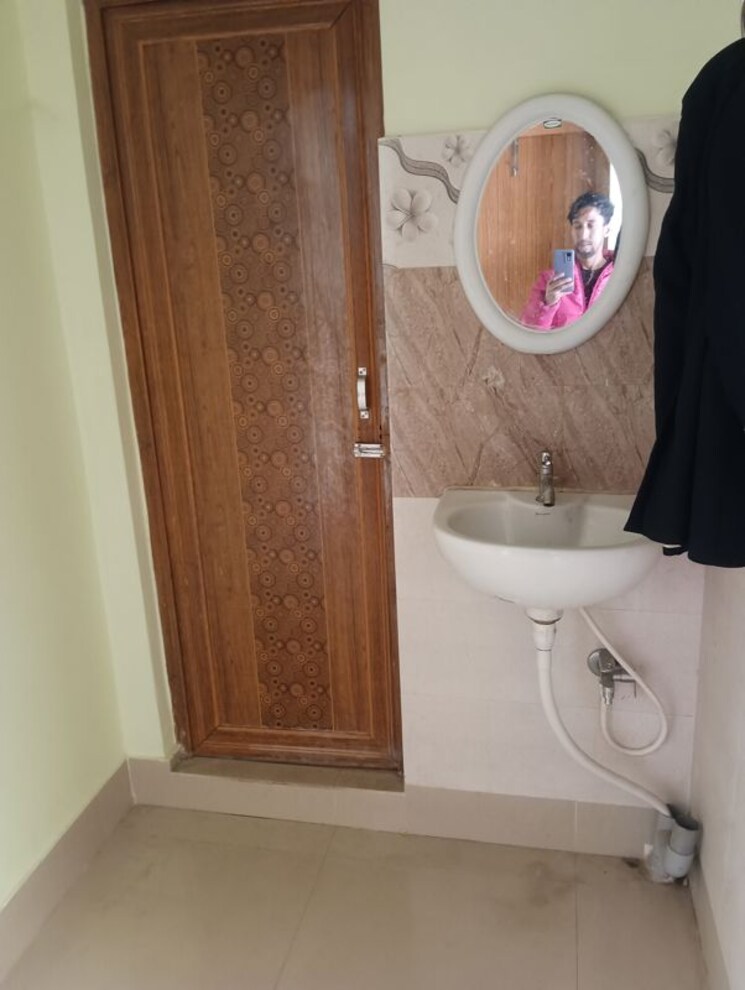 Bathroom, jaya nagar 1 Bedroom 500 Sq.Ft. Villa In Jaya Nagar Guwahati 9725057
