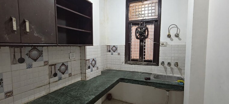 Room, mayur vihar 1 1 Bedroom 450 Sq.Ft. Builder Floor In Mayur Vihar 1 Delhi 9725076