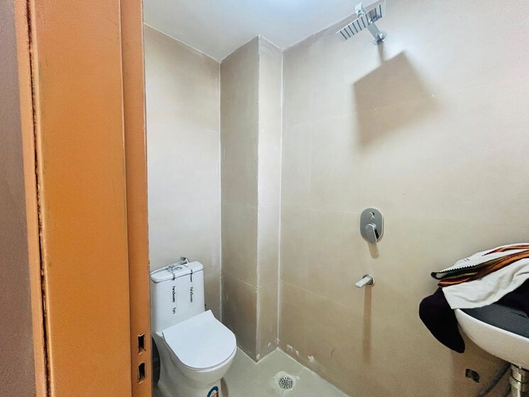 Bathroom, saket 2 Bedroom 950 Sq.Ft. Builder Floor In Saket Delhi 9725092