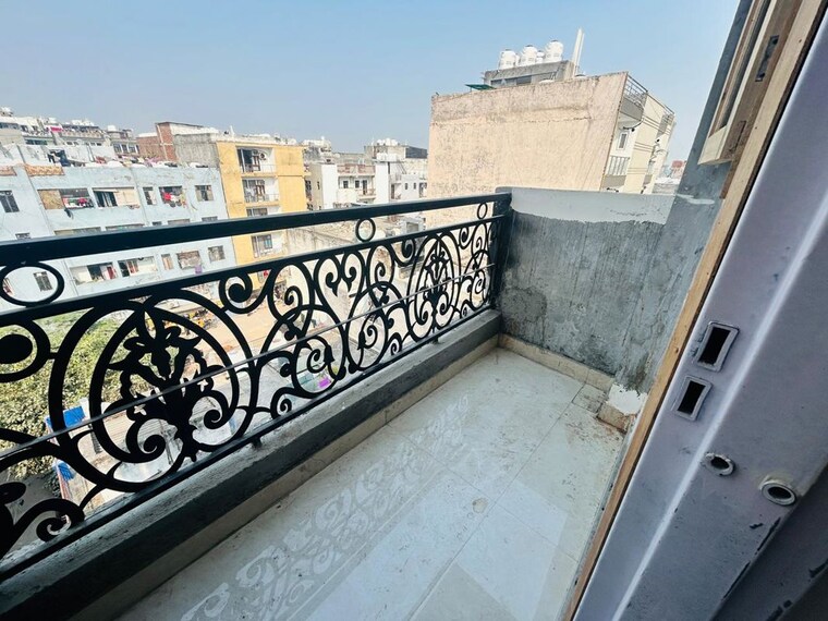 Balcony, saket 2 Bedroom 950 Sq.Ft. Builder Floor In Saket Delhi 9725092