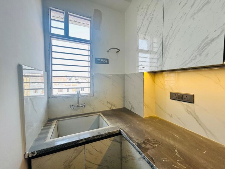 Kitchen, saket 2 Bedroom 950 Sq.Ft. Builder Floor In Saket Delhi 9725092
