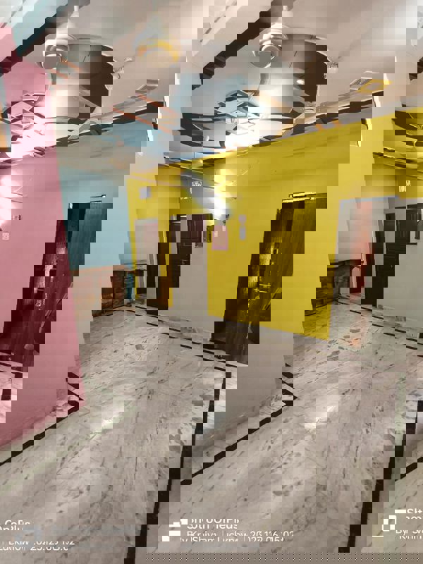 1 Rk  + Study Room 600 Sq.Ft. Independent House in Aliganj Plaza