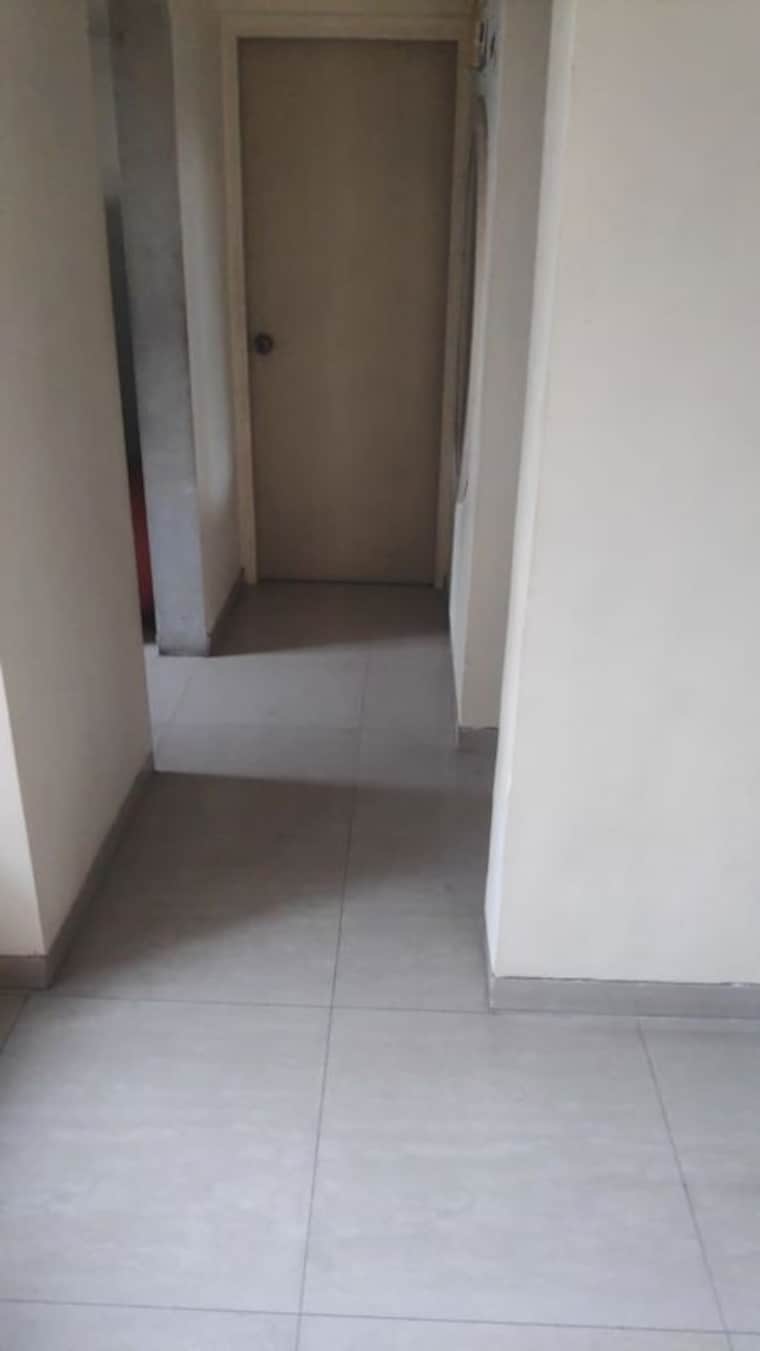 Room, puranik-city-phase-iii 1 Bedroom 400 Sq.Ft. Apartment In Ghodbunder Road Thane 9725100