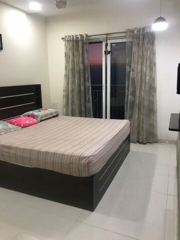 Bedroom in 2 BHK Apartment at Rustomjee Urbania, Thane West – for Rent