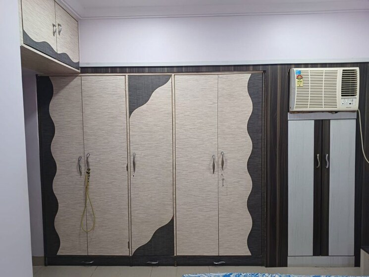 Room, regency-estate 5 Bedroom 1550 Sq.Ft. Apartment In Dombivli East Thane 9722897