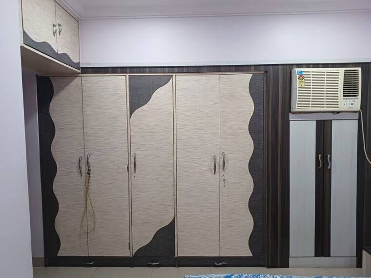 Room, regency-estate 5 Bedroom 1550 Sq.Ft. Apartment In Dombivli East Thane 9722897