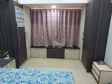 Bedroom in 5 BHK Apartment at Regency Estate, Dombivli East – for Sale