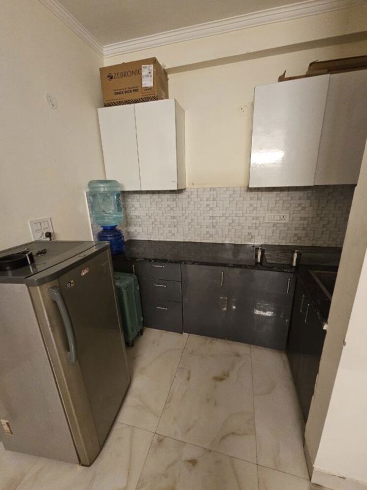 Kitchen, saket 1 Bedroom 500 Sq.Ft. Apartment In Saket Delhi 9725146