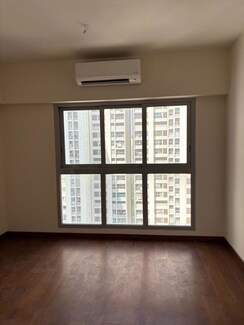 2 BHK + Pooja Room Apartment For Rent in Lodha Luxuria
