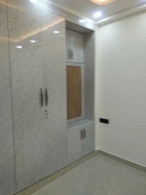 Room in 2 BHK Builder Floor at Vaishali Sector 4 – for Sale