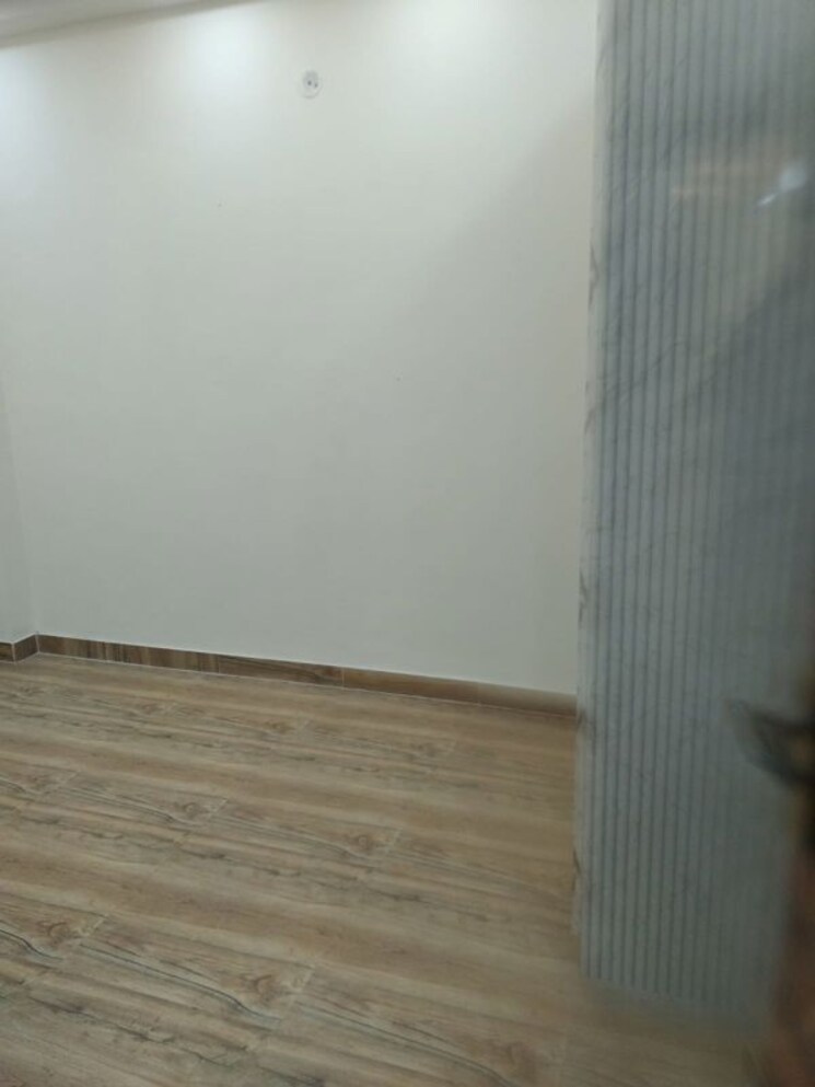 Room, vaishali sector 4 2 Bedroom 1100 Sq.Ft. Builder Floor In Vaishali Sector 4 Ghaziabad 9725154