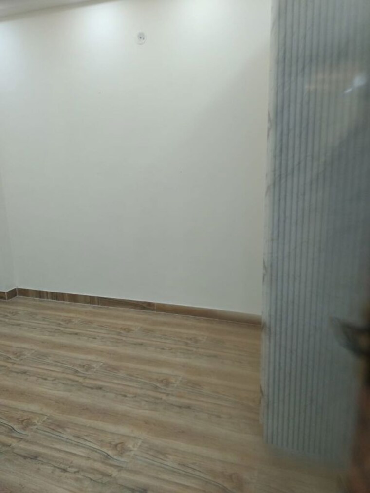 Room, vaishali sector 4 2 Bedroom 1100 Sq.Ft. Builder Floor In Vaishali Sector 4 Ghaziabad 9725154