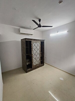 Room in 2.5 BHK Apartment at Lodha Palava Downtown, Dombivli East – for Rent