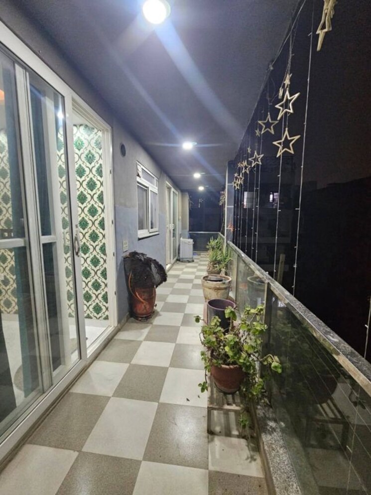 Balcony, saket 3 Bedroom 1600 Sq.Ft. Apartment In Saket Delhi 9725184