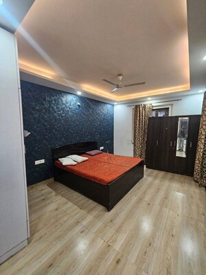 Bedroom in 3 BHK Apartment at Saket – for Rent