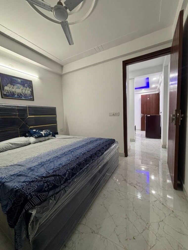 Room, saket 1 Bedroom 600 Sq.Ft. Apartment In Saket Delhi 9725189