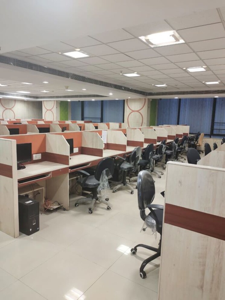 Team Area, technocity-it-park Commercial Office Space 3200 Sq.Ft. In Ghansoli Navi Mumbai 9725205