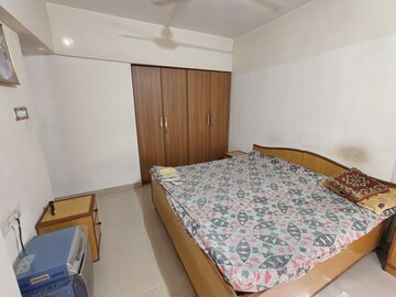 Bedroom in 2 BHK Apartment at Runwal Pearl, Manpada – for Rent