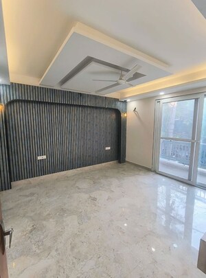 Room in 3 BHK Apartment at Saket – for Rent
