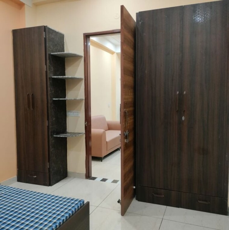 Bedroom, huda-staff-colony 2 Bedroom 104 Sq.Yd. Builder Floor In Durga Colony Gurgaon 9725255