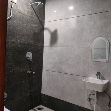 Bathroom in 2 BHK Builder Floor at Huda Staff Colony, Durga Colony – for Rent