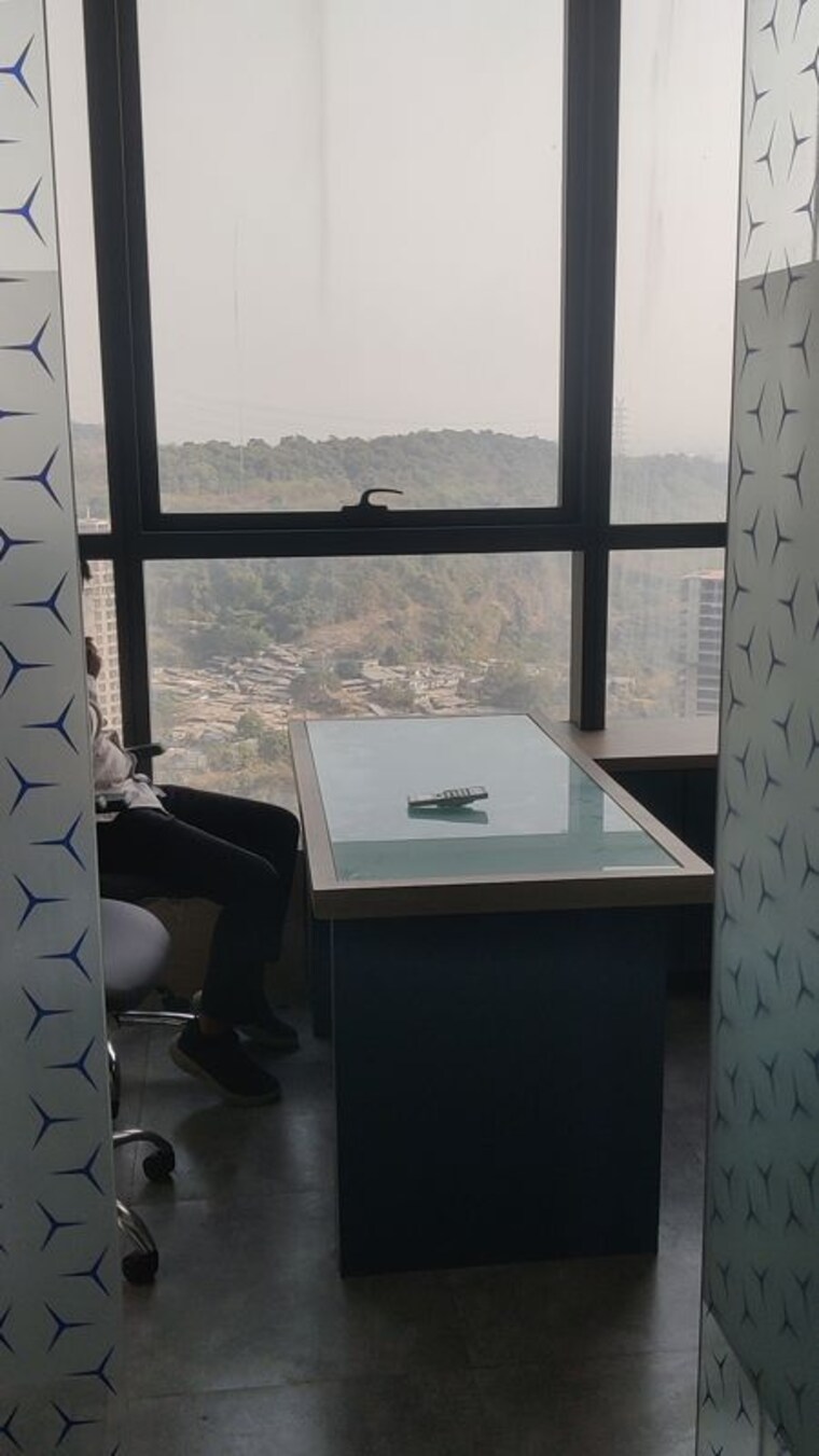 Team Area, vishwa-plan-s-business-park Commercial Office Space 400 Sq.Ft. In Nerul Navi Mumbai 9725260