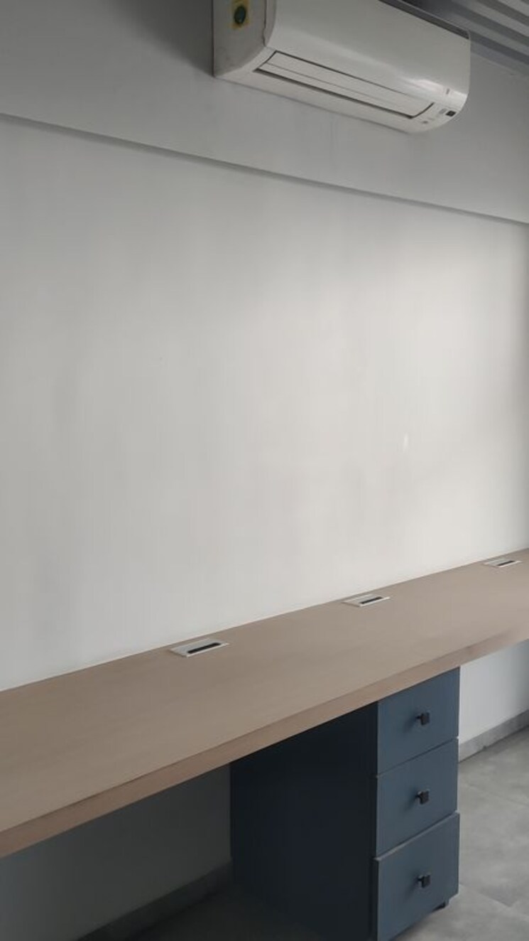 undefined, vishwa-plan-s-business-park Commercial Office Space 400 Sq.Ft. In Nerul Navi Mumbai 9725260