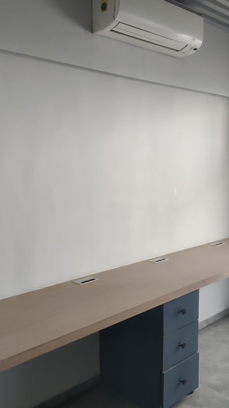 undefined, vishwa-plan-s-business-park Commercial Office Space 400 Sq.Ft. In Nerul Navi Mumbai 9725260