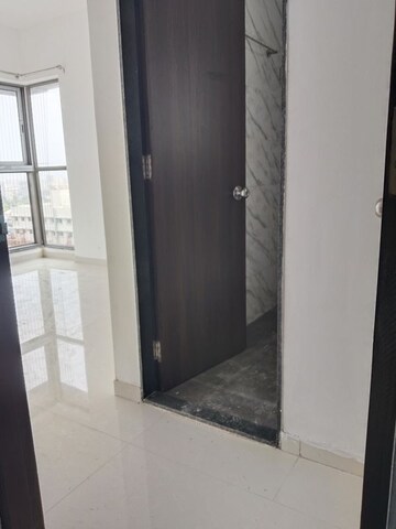 Washroom in 2 BHK Apartment at UK Iridium, Kandivali East – for Rent