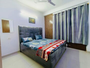 Bedroom in 2 BHK Apartment at Saket – for Rent