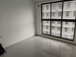 1 BHK Apartment For Rent in UK Iridium, Kandivali East