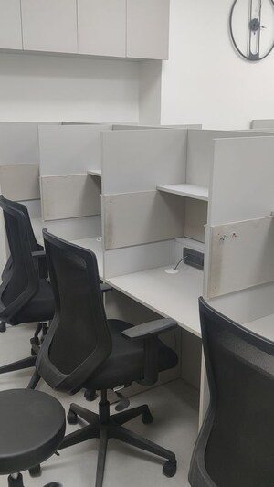 Team Area in  Office Space at Vishwa Plan S Business Park, Nerul – for Rent