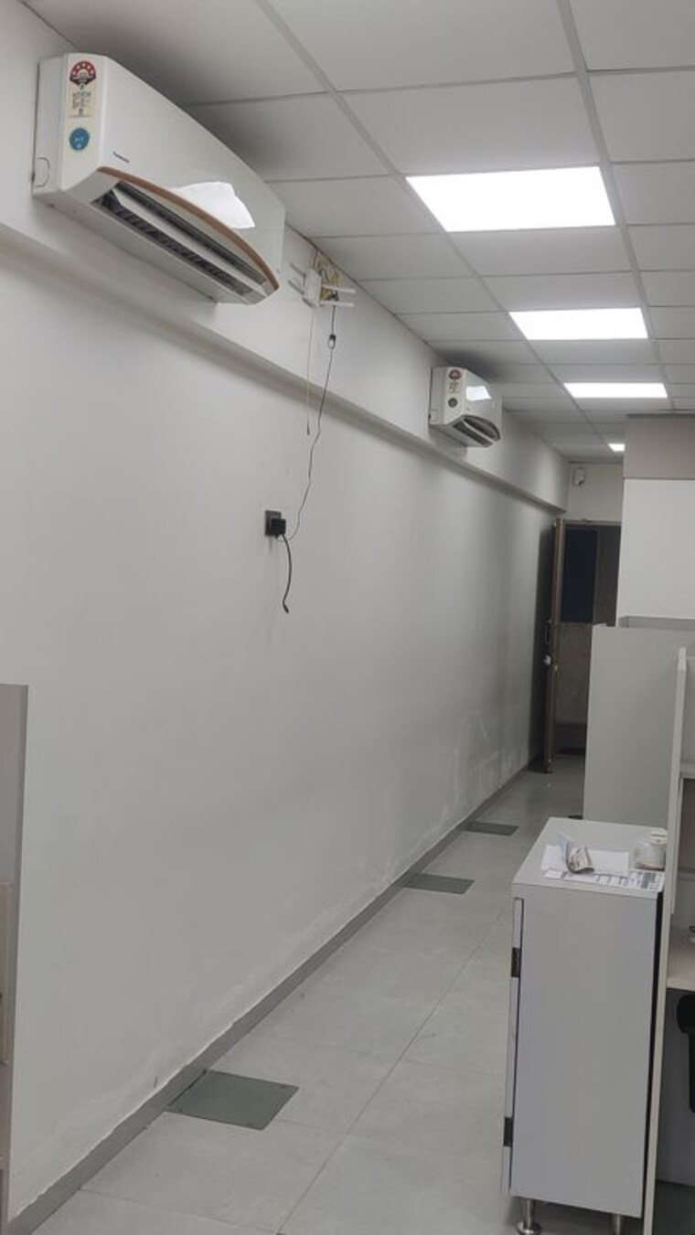 undefined, vishwa-plan-s-business-park Commercial Office Space 400 Sq.Ft. In Nerul Navi Mumbai 9725300