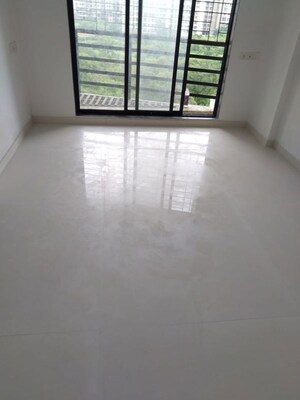 Room in 1 BHK Apartment at RNA NG Avenue, Mira Road – for Sale