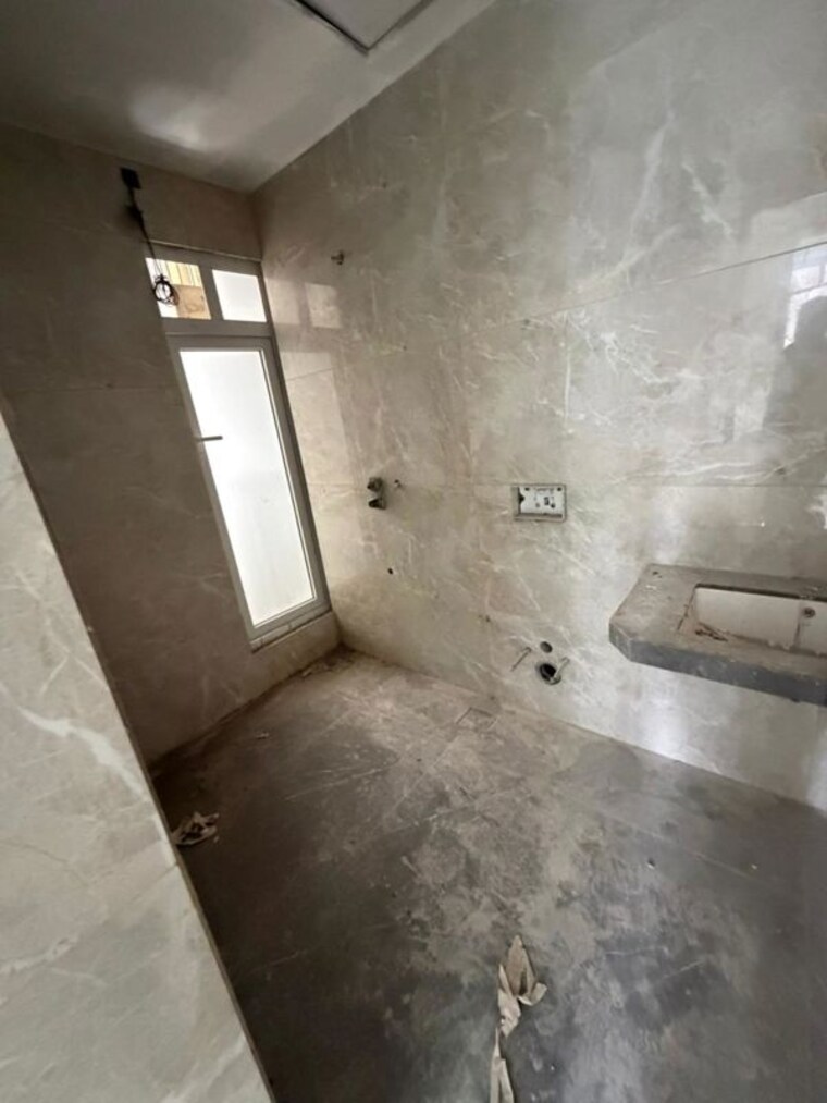 Bathroom, marathon-monte-south 2 Bedroom 941 Sq.Ft. Apartment In Byculla West Mumbai 9725308