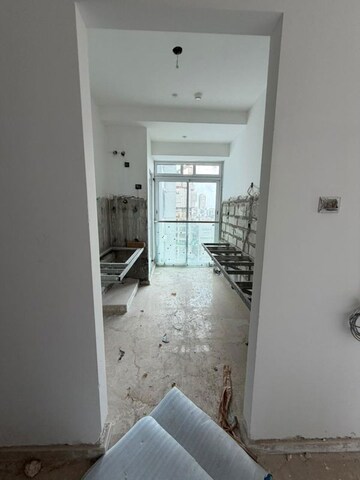 Bathroom in 2 BHK Apartment at Marathon Monte South, Byculla West – for Sale