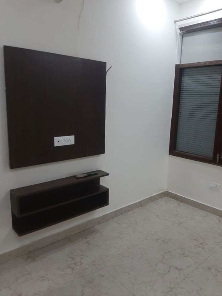 Room, dhakoli 3.5 Bedroom 128 Sq.Ft. Builder Floor In Dhakoli Zirakpur 9725347