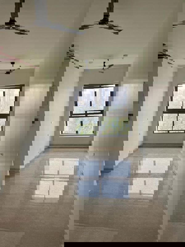 2 BHK + Pooja Room Apartment For Rent in Kalpataru Paramount