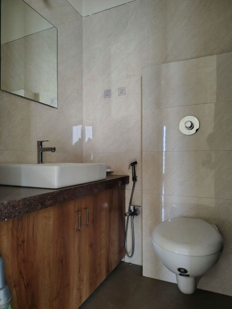 Bathroom, stg-marigold-siddheshwar-garden 2 Bedroom 667 Sq.Ft. Apartment In Dhokali Thane 9725355