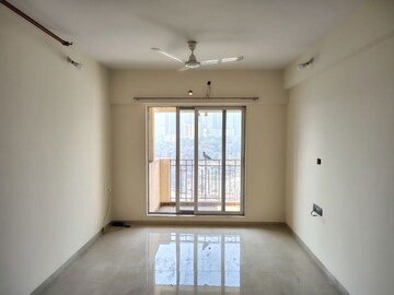 Room in 2 BHK Apartment at STG Marigold Siddheshwar Garden, Dhokali – for Rent
