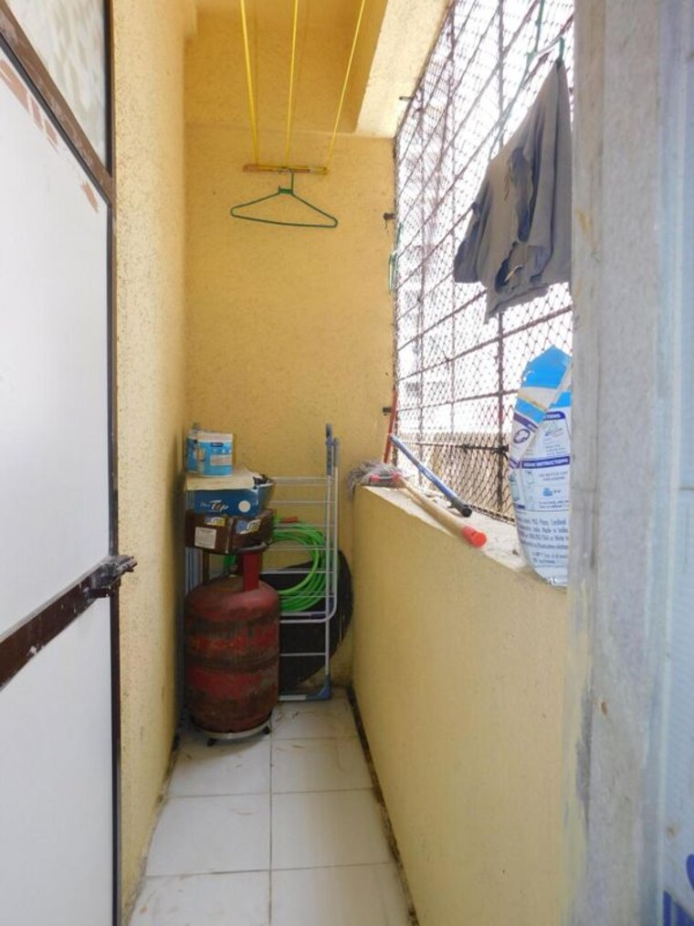 Balcony, girikunj-chs 2 Bedroom 840 Sq.Ft. Apartment In Ghodbunder Road Thane 9725397