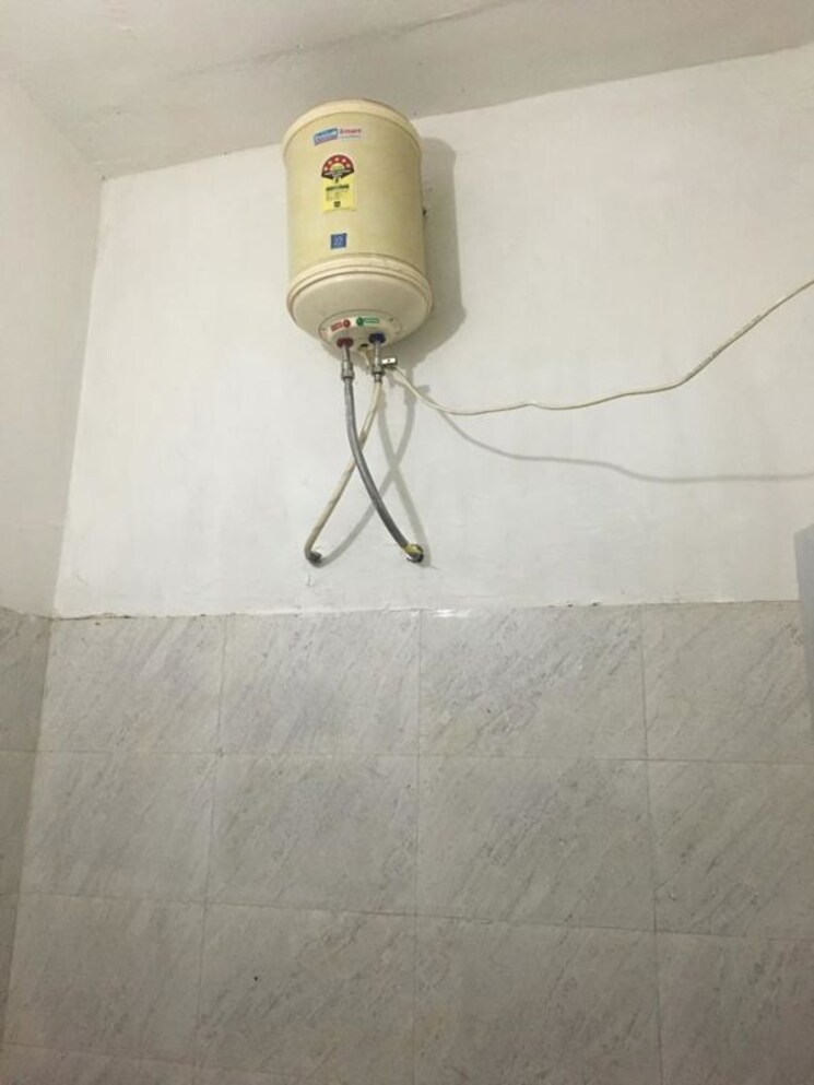 undefined, kharar 1 Bedroom 400 Sq.Ft. Independent House In Kharar Mohali 9725403