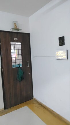 1 BHK + Pooja Room Apartment For Sale in Hiranandani Estate Crown