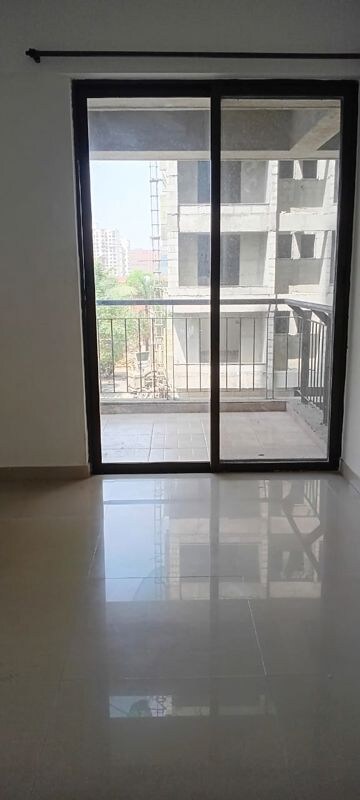 Room in 2 BHK Apartment at Sanskruti Jardin, Baner – for Rent