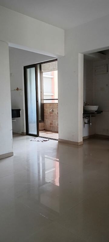 Bathroom in 2 BHK Apartment at Sanskruti Jardin, Baner – for Rent